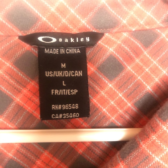 Oakley flannel top - Picture 2 of 4